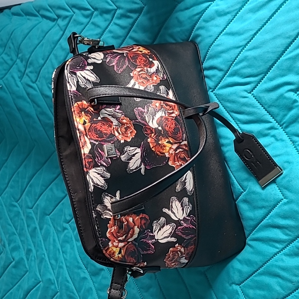 Nine west black and floral handbag